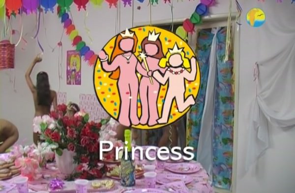 Princess - new family nudism video [720×480 | 01:24:16 | 4.3 GB] [ヌーディズムについて学ぶ]