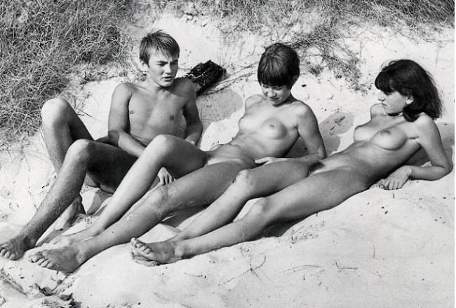 Vintage nudism large collection of pure nudism [ヌーディズムについて学ぶ]